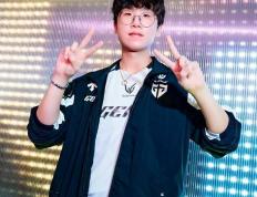 LOL：Ruler首次回应自己退役！世界赛冠军打野回应加(jiā)盟BLG