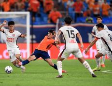 成都蓉城VS青島(dǎo)海牛首发：徐正源轮换祭出全华班，席尔瓦(wǎ)领衔5外援