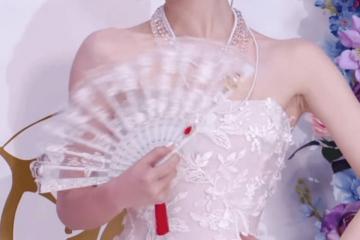 从熒(yíng)幕到峡穀(gǔ)：明星召(zhào)唤师们与LOL手游的“双向奔赴”