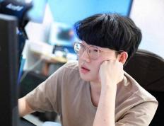 Viper德杯首秀成功(gōng)！BLG横扫LNG！赢的不只是比赛