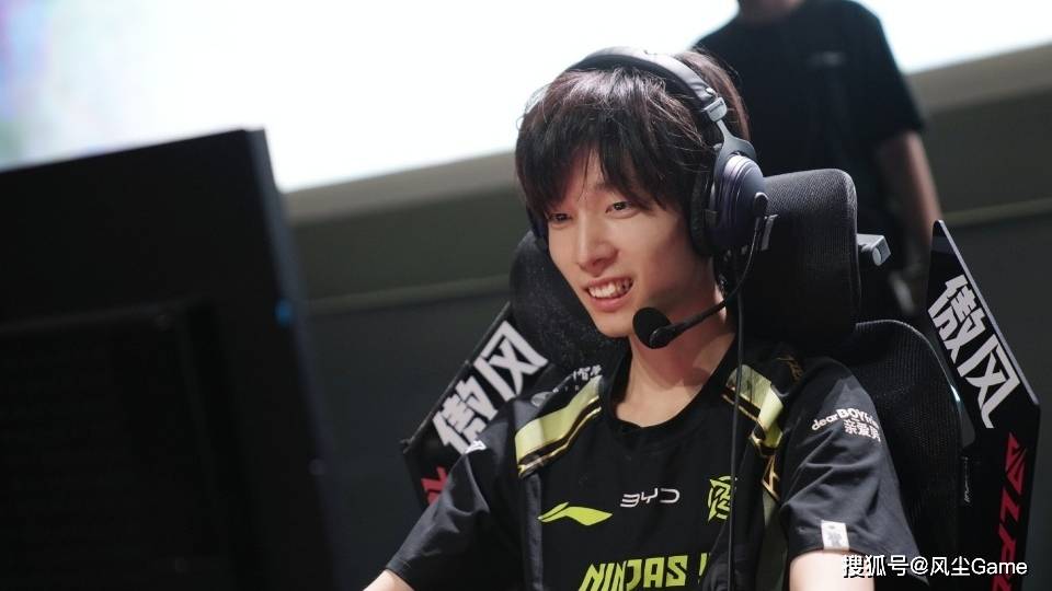 LPL冠军中单无缘世界赛！IG迎来生死战，输1场或跌入冒泡赛败者组(guan jun zhong dan wu yuan shi jie sai ying lai sheng si zhan shu chang huo die ru mao pao sai bai zhe zu)