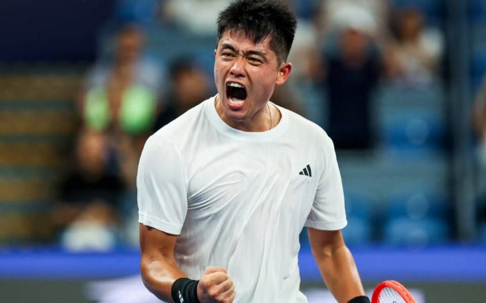 两年后再进巡回赛八强！ATP250杭州站：吴易昺三(sān)盘逆(nì)转晋级