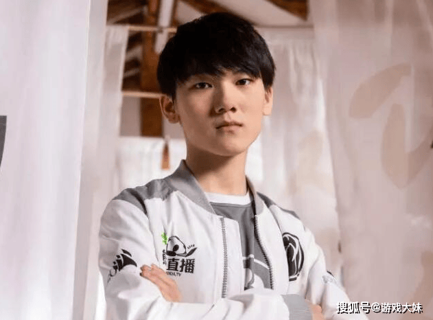 LOL皮(pí)肤投票排行(xíng)，只有一款冠军皮(pí)肤进入前100，看(kàn)到就能想到IG