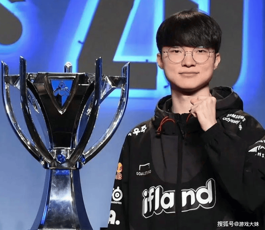 LOL官方再次发文强调，faker就是传奇選(xuǎn)手，地位无人能撼动