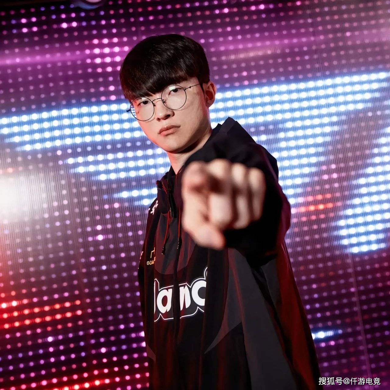 Faker廻(huí)應(yīng)退役！LPL解说米(mǐ)勒盛(shèng)赞Faker！JDG和WBG连续打2场BO3！