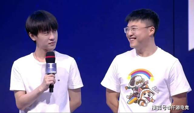 BLG新打野整活晒光头定妆照！RNG要被外賣(mài)公(gōng)司买下，UZI有望(wàng)复出