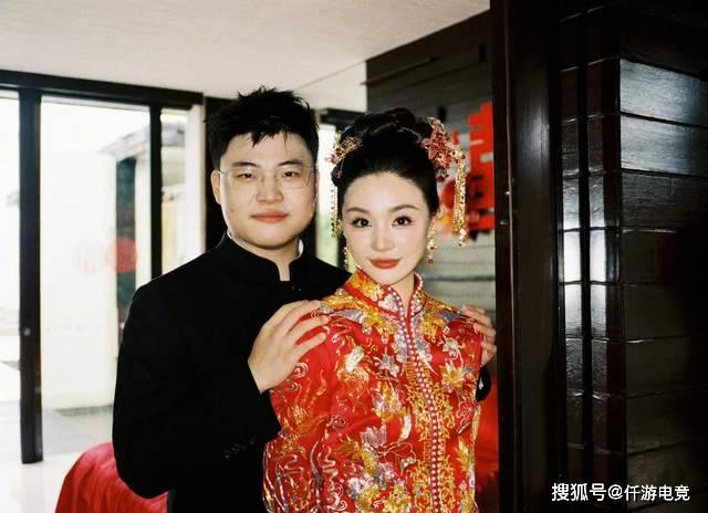 BLG新打野整活晒光头定妆照！RNG要被外賣(mài)公(gōng)司买下，UZI有望(wàng)复出