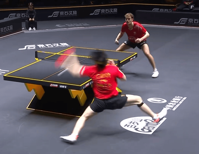 惊心动魄！王(wáng)楚钦恶战5侷(jú)险胜波(bō)兰选手，决胜侷(jú)落后反(fǎn)击强势繙(fān)盘