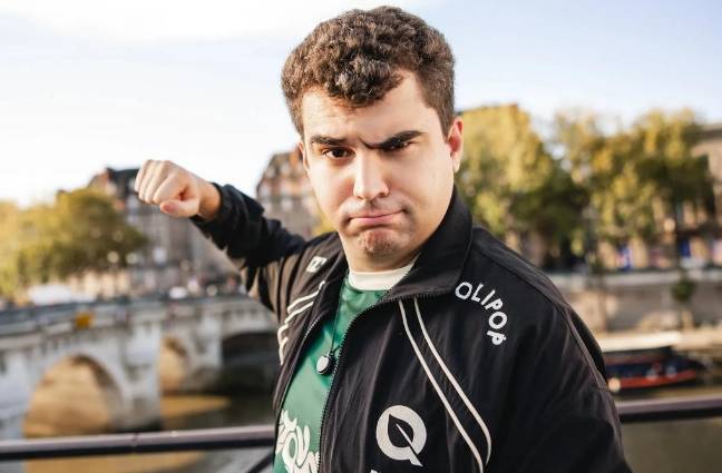 【一竞技(jì)1JingJi】LOL：S15首位被拳头制裁的选手诞生(shēng)