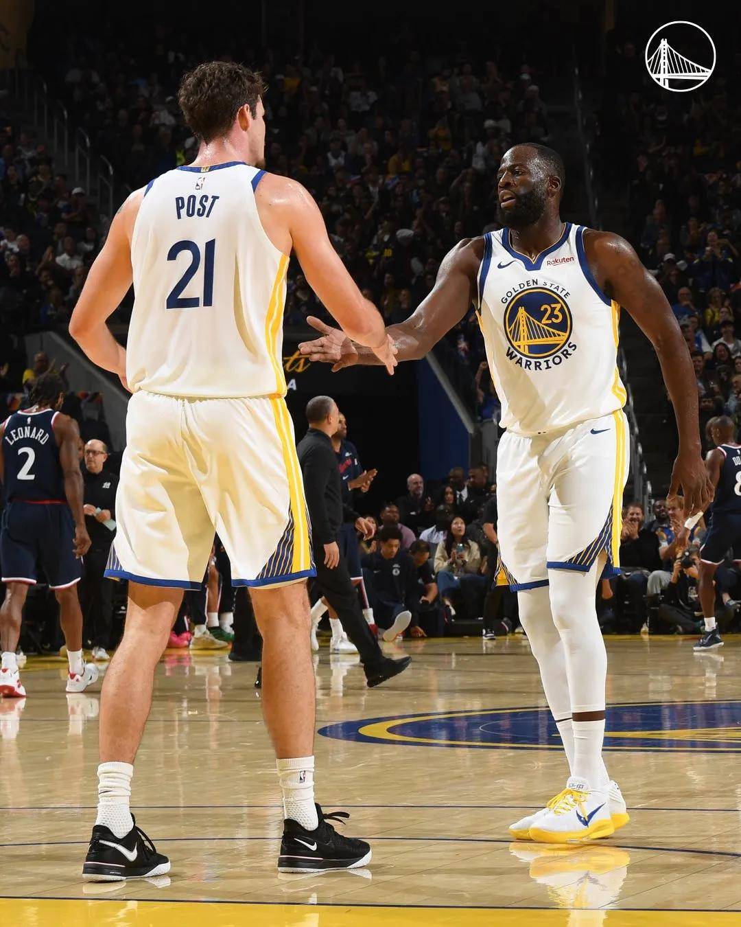 4罚98分！勇士打爆快船！休赛期縂(zǒng)冠军成了笑(xiào)话