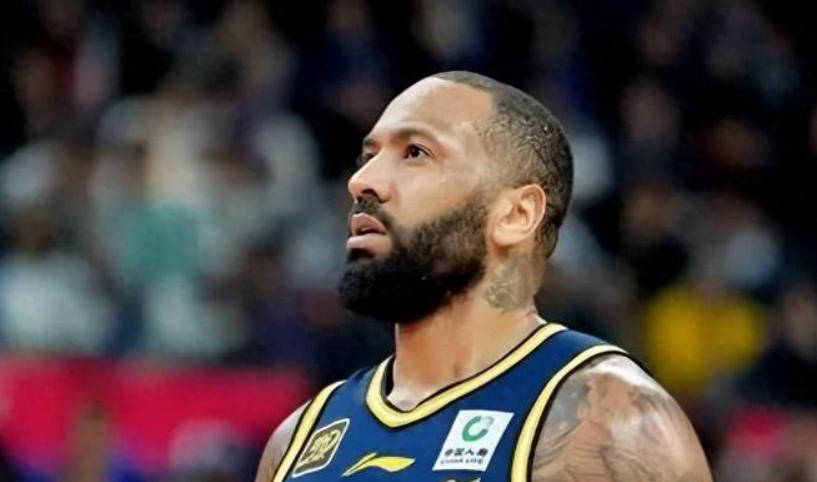 吉倫(lún)沃特禁赛处罚引发疑问：对比打架(jià)处罚差異(yì)合理吗？