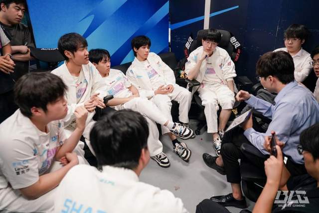 LPL登峰组激战正酣，iG迎战TES忍界大战再启，阿(ā)水直面昔日队友！