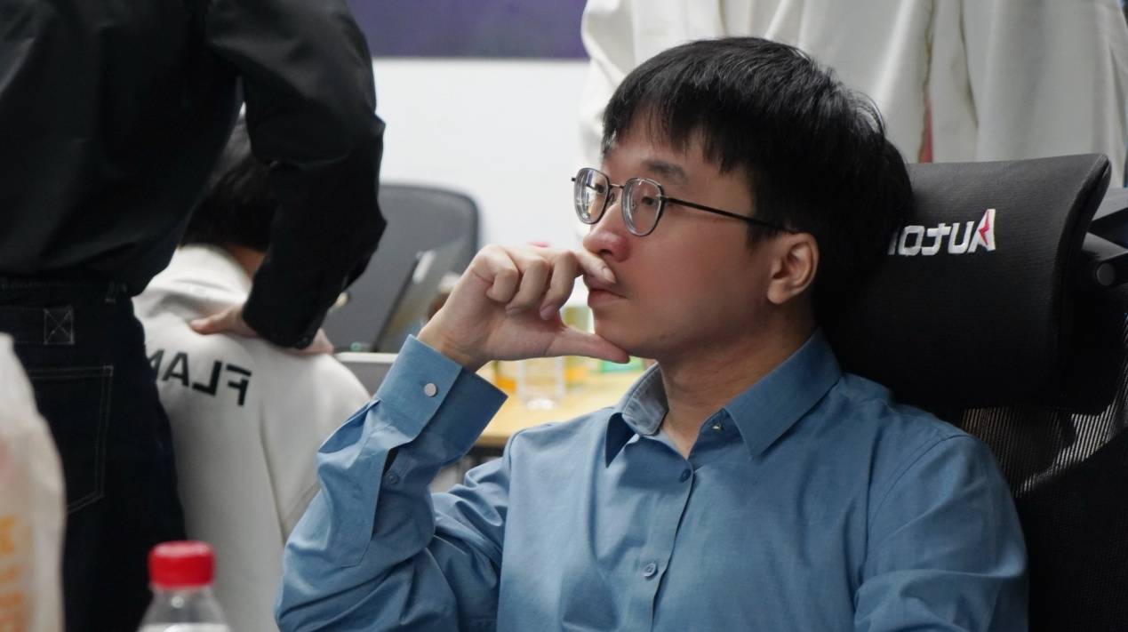 LOL迎来重大爆料！拳头官方透露，LCK明年的比赛，教(jiào)练或参与指(zhǐ)挥