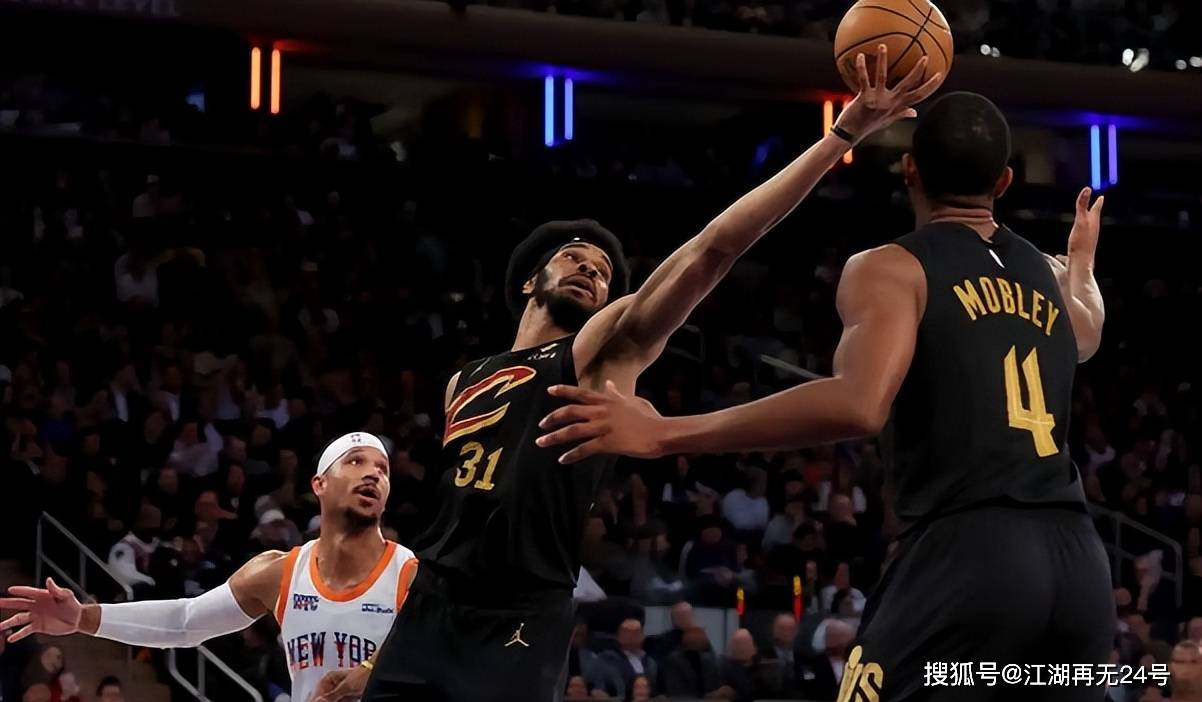 薪資(zī)联盟第一，战绩下滑近50%！好不容易完成重建的(de)总冠军，又要跌入(rù)谷底